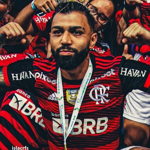 Cruzeiro Acerta Contrato com Gabigol: Atacante Deixa o Flamengo em Grande Transferência